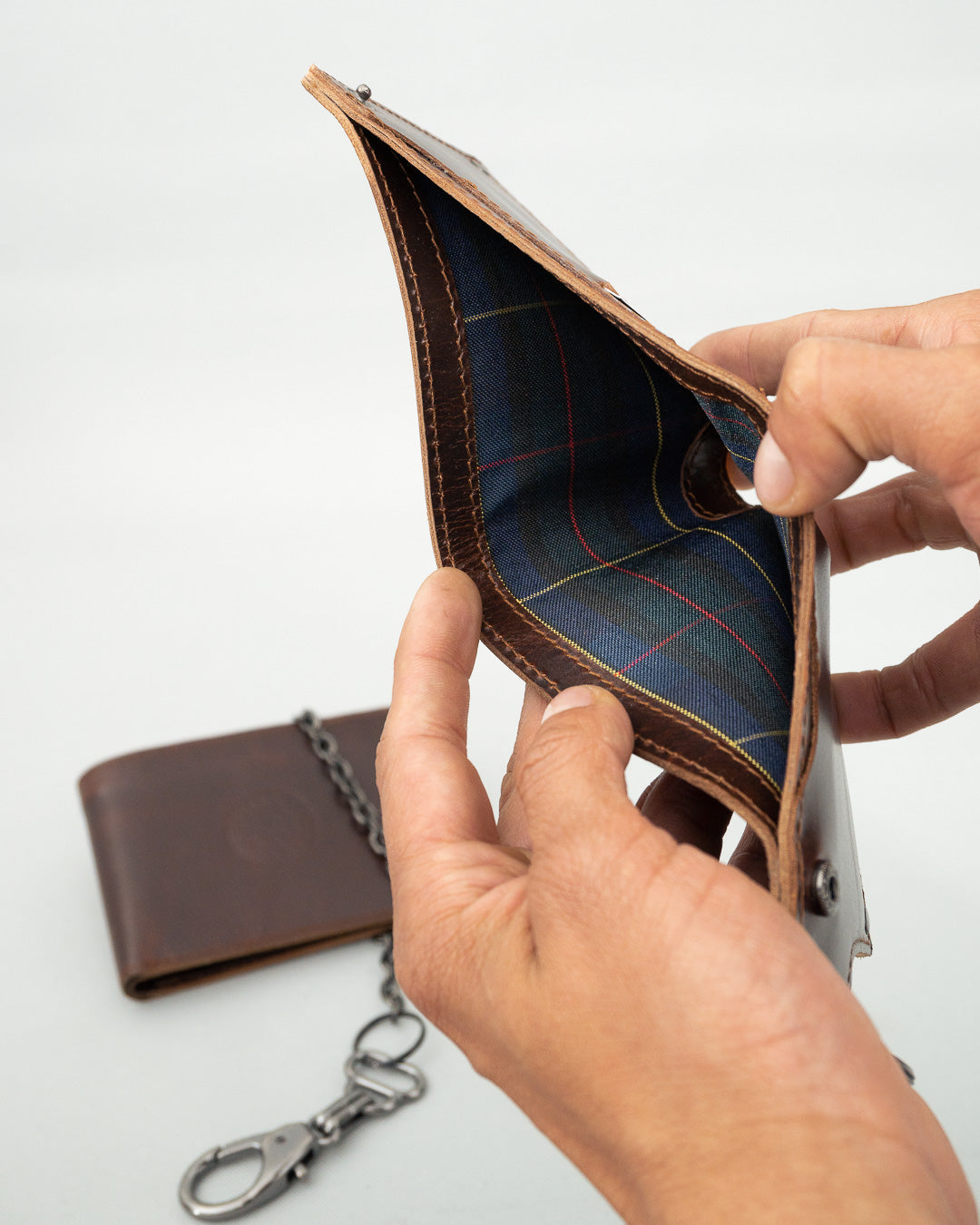 Billetera con cadena