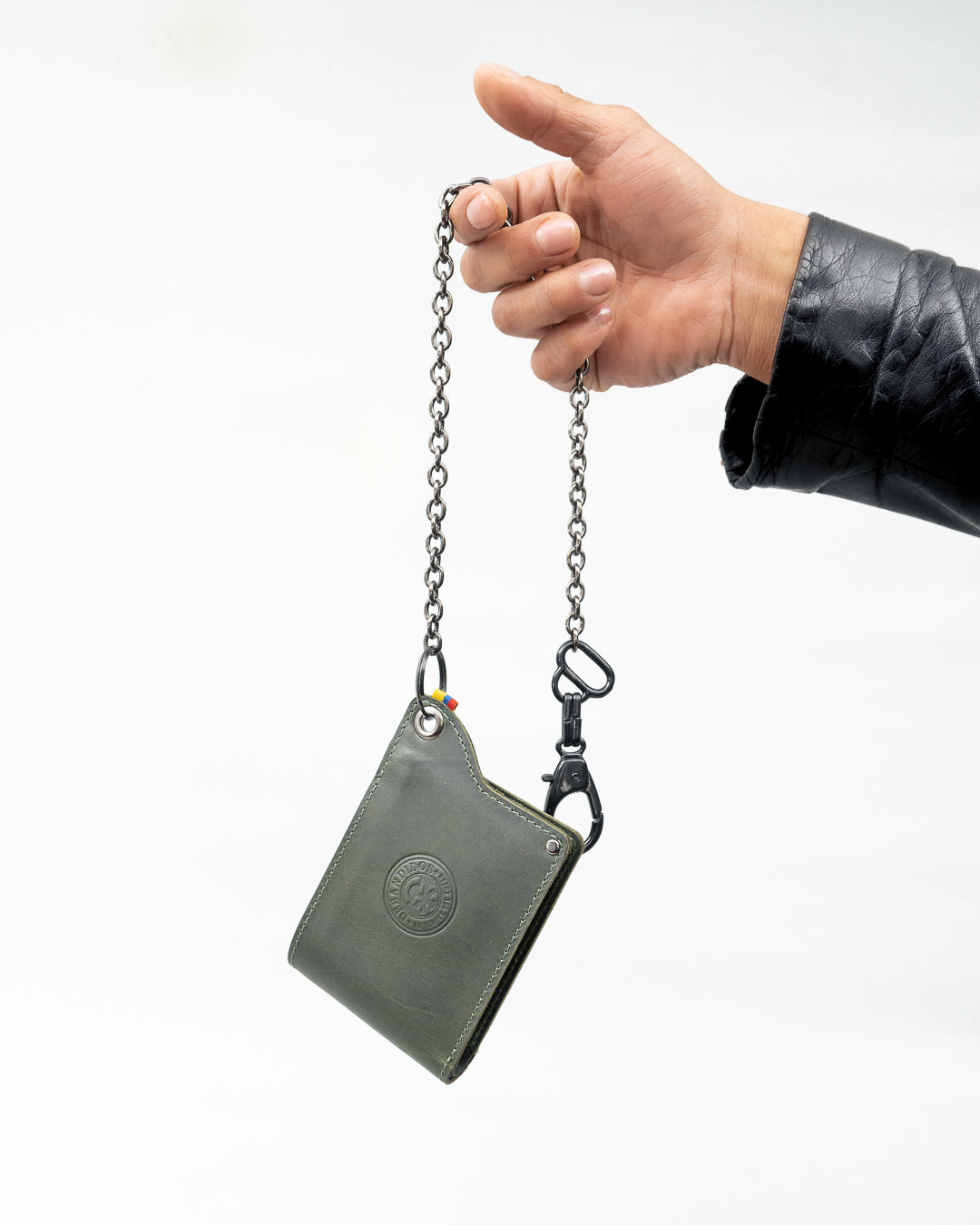 Billetera con cadena