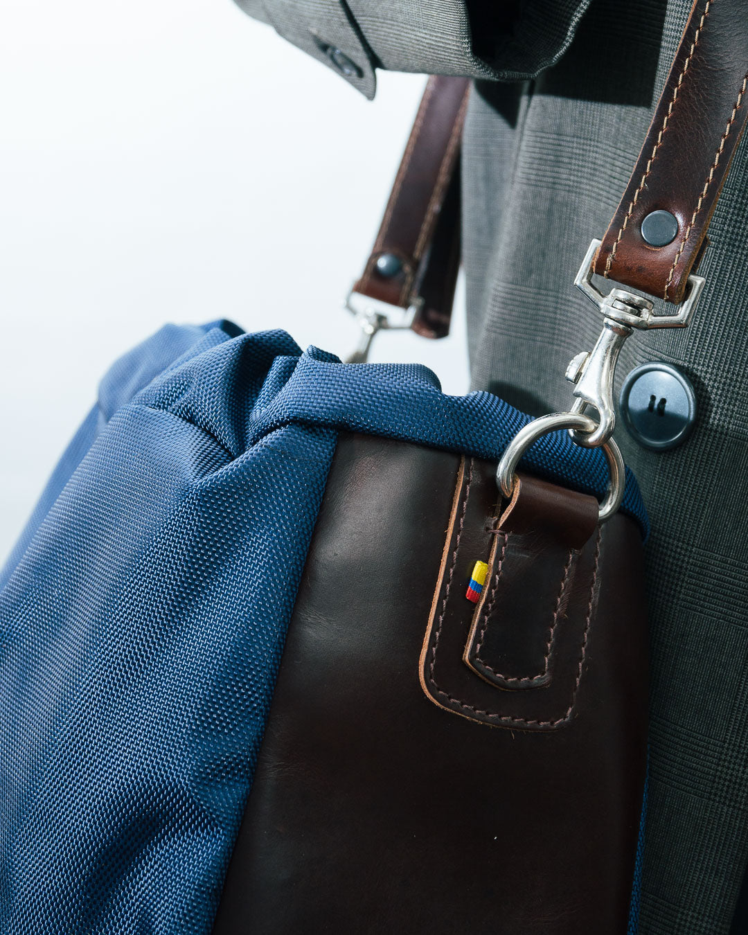 Tula azul para casco